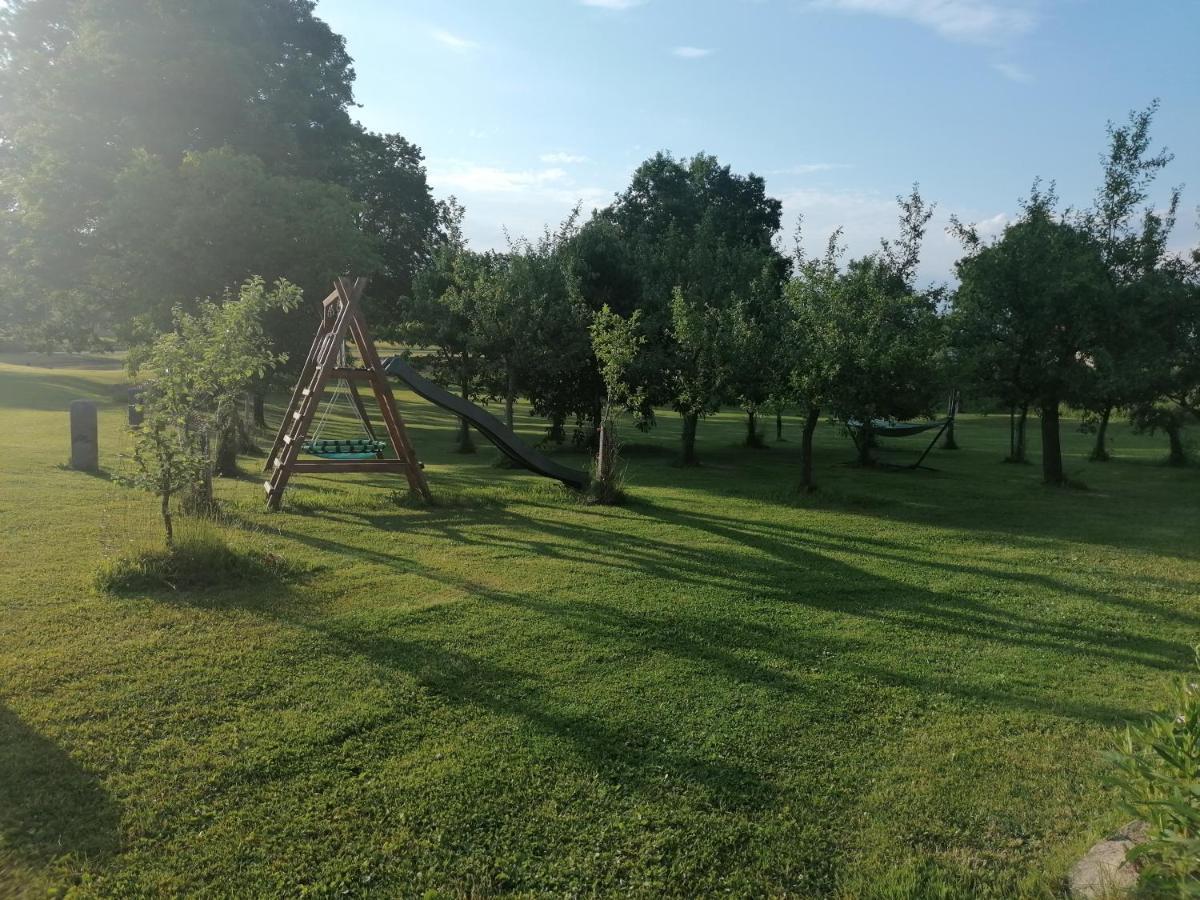Apartmán na statku Jílovice Esterno foto